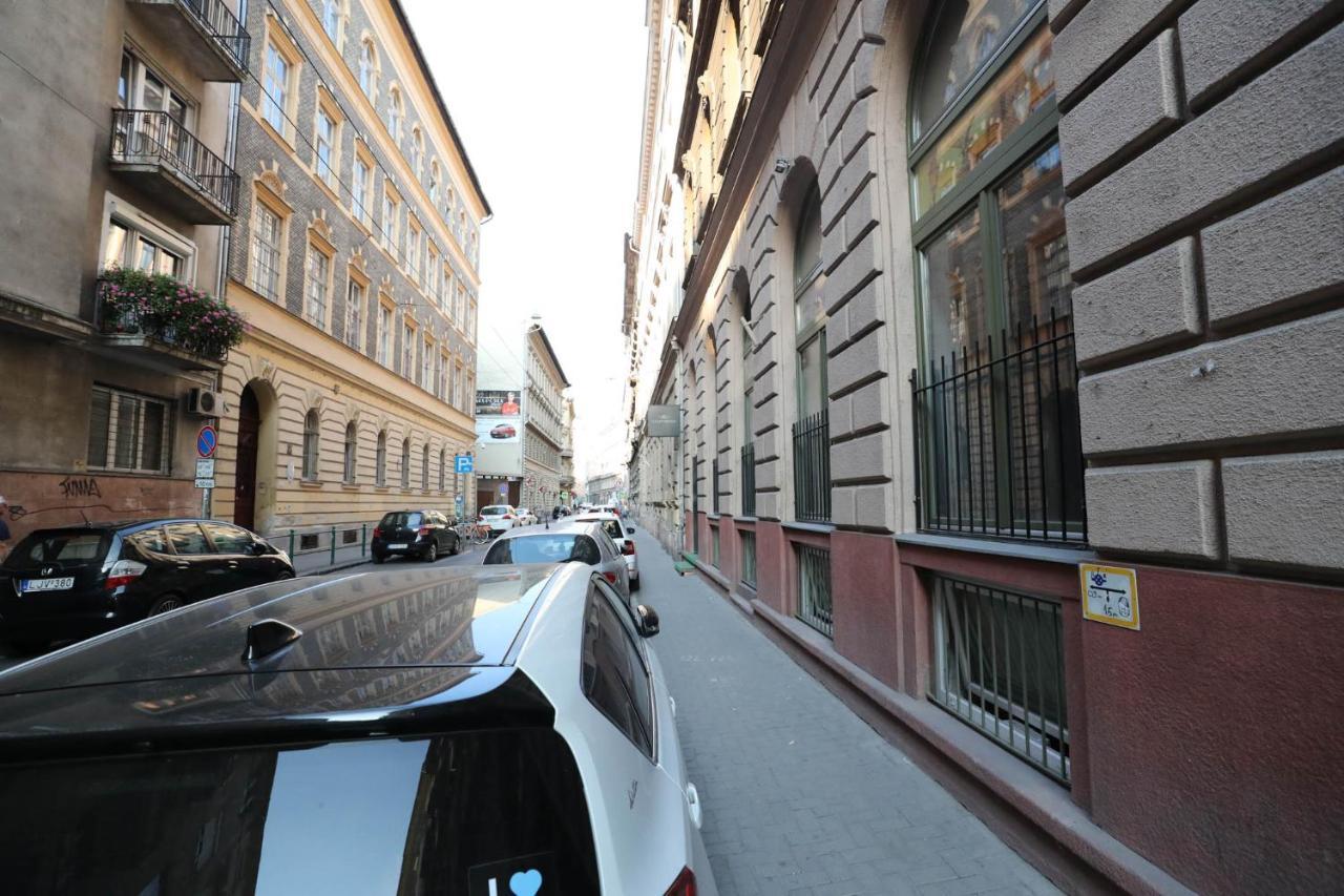 Hotel California Budapest Eksteriør bilde